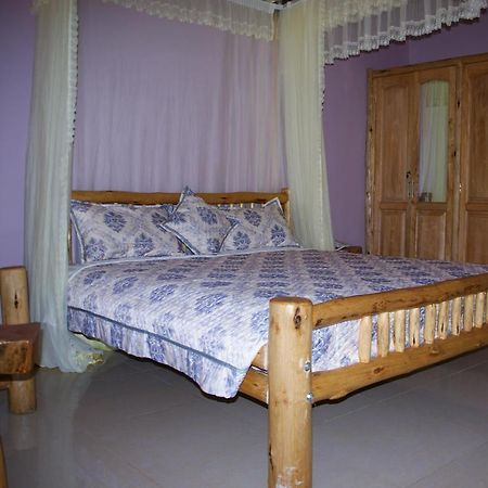 Baker'S Fort Hotel Gulu Екстериор снимка