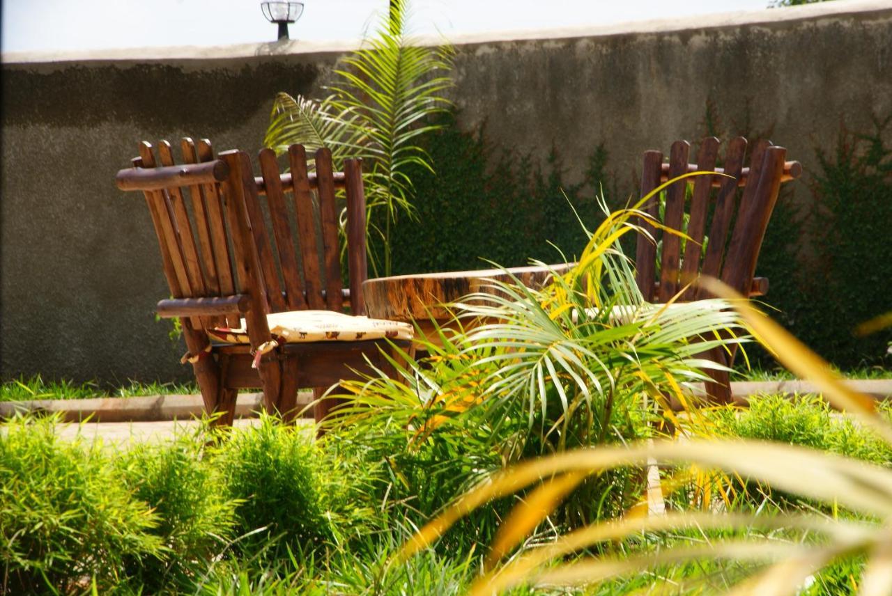 Baker'S Fort Hotel Gulu Екстериор снимка